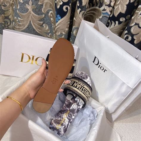 dior トワルドジュイ|DIOR .